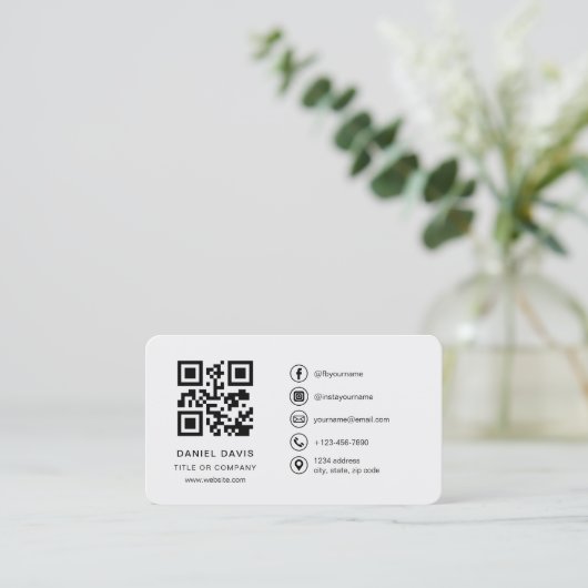 Grey Logo QR Code Professional Visitekaartje (Staand voorkant)