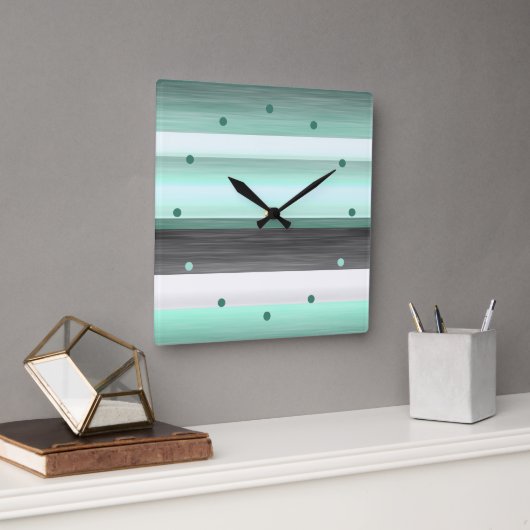 Grey Pastel Mint Green Black Waterverf Stripes Vierkante Klok (Kantoor)