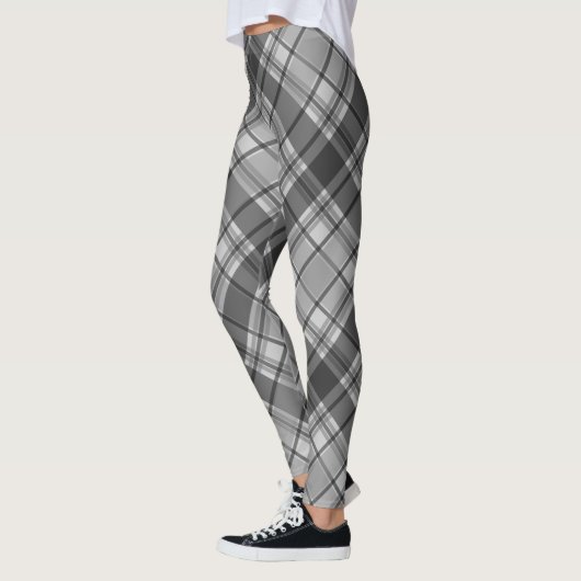 Grey Winter plaid Leggings (Links)