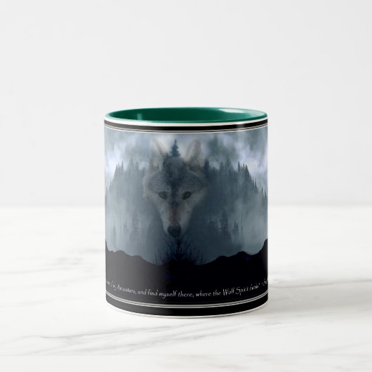 Grey Wolf & Misty Mountain Forest Koffie Mok (Center)