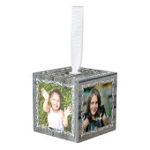 Grey Wood Cube Familie Foto Ornament (Voorkant hoekig)