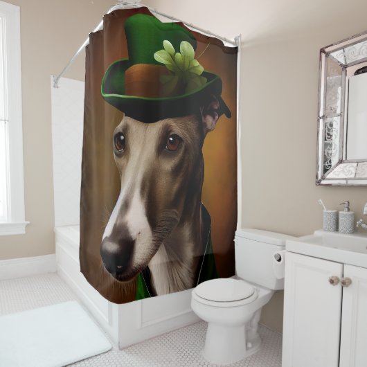 Greyhound Dog in St. Patrick's Day Dress Douchegordijn (In situ)
