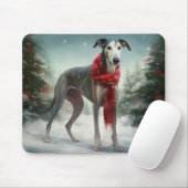 Greyhound-hond in Kerstmis met sneeuw Muismat (Met muis)