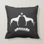Greyhounds Love Dog Silhouettes w/Heart Kussen<br><div class="desc"></div>