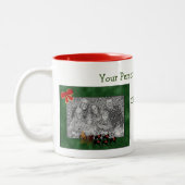 Greyhounds Pulling Sleigh Kerstfoto Tweekleurige Koffiemok (Links)