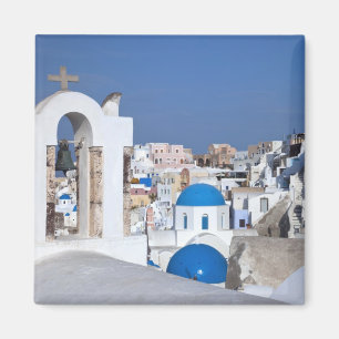 Griekenland, Santorini. Kellentoren en blauwe domp Magneet