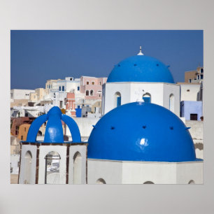Griekenland, Santorini. Klokkentoren en blauwe koe Poster
