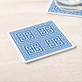 Grieks sleutelpatroon blauw en wit kartonnen onderzetters (Schuin)