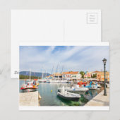 Griekse haven met zeilboten in Fiskardo Briefkaart (Voorkant / Achterkant)