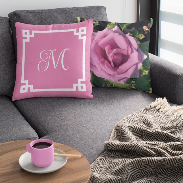 Griekse hoofdgrens foto Roze en Witte Monogram Kussen (Your monogram on the front of this pillow... your photo on back.)