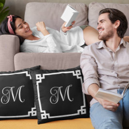 Griekse hoofdgrens voor zwart-wit monogram kussen