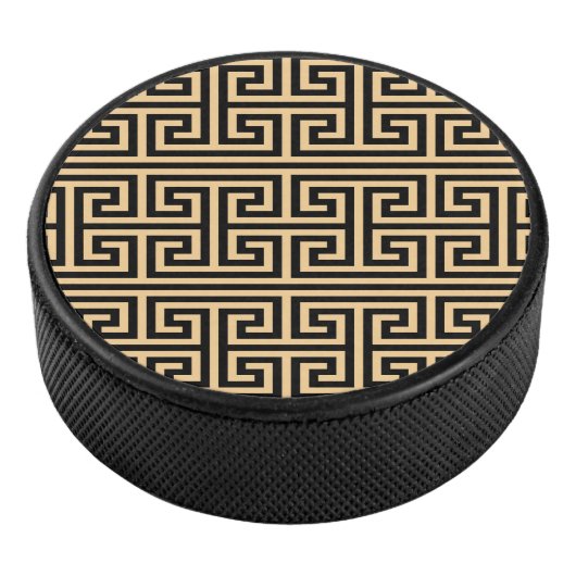 Griekse Meander Key Square H Patroon Bruin Hockey Puck (3/4)