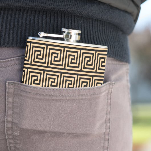 Griekse Meander Key Squares Patroon Bruin Heupfles (Voorbeeld)