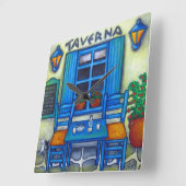 Griekse muur op het Taverna-plein, Lisa Lorenz Vierkante Klok (Hoek)