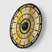 Griekse sleutel voor zwart-wit en goudronde grote klok (Hoek)