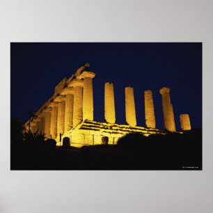 Griekse tempel bij nacht met geelzen en sinaasappe poster