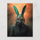Griezelig gasmasker konijn in menselijke kleding briefkaart (Voorkant)