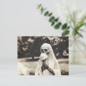 Griezelig  Ghost Eating Ice Cream Briefkaart (Staand voorkant)