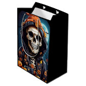 Griezelig Grinning Skeleton Halloween Medium Cadeauzakje (Achterkant Gekanteld)