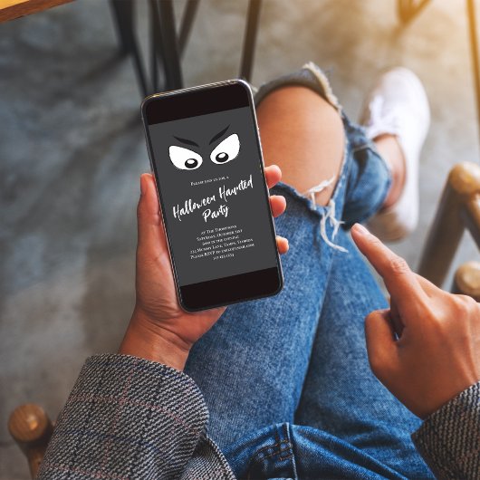 Griezelig Halloween-feest Spokenogen Kaart