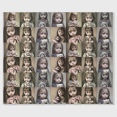 Griezelig klein meisje met grote ogen en griezelig cadeaupapier (Vlak)