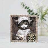 Griezelig klein meisje met grote ogen Halloween Kaart (Staand voorkant)