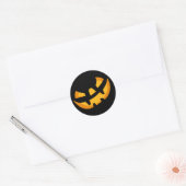 Griezelig pompoengezicht ronde sticker (Envelop)
