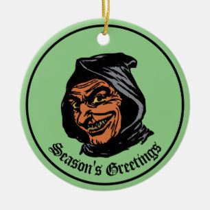 griezelig raar figuur met capuchon keramisch ornament