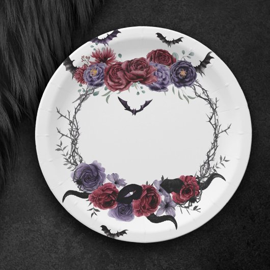 Griezelig Schoon | Donkere Gotische Rozen met Vlee Papieren Bordje