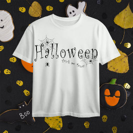 Griezelige Elegantie: Halloween Spinneweb Design T-shirt
