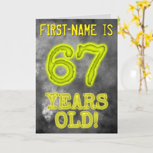 Griezelige Glowing Aura Look "67 JAAR OUD!" + Naam Kaart (Gele Bloem)