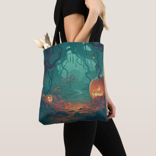 Griezelige Jack-O' Lantaarns in het bos Halloween Tote Bag (Dichtbij)