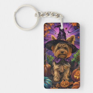 Griezelige Yorkipoo-hond Halloween-heks en pompoen Sleutelhanger
