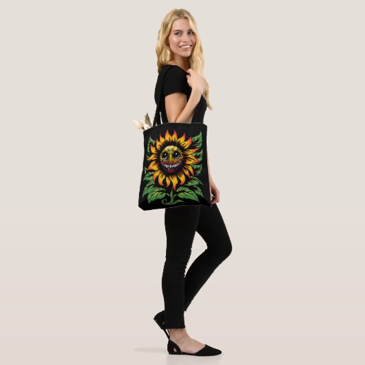 griezelige zonnebloem tote bag (Op model)
