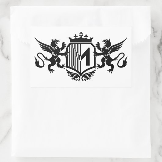 Griffins flankeren een schild met de letter "M" Rechthoekige Sticker (Tas)