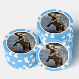 Grijnzige Kaken: Australische Krokodil Springt Poker Chips