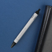 Grijs bedrijf logo naam telefoon mail website zwarte inkt pen