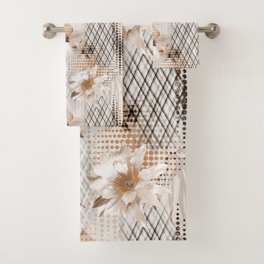 Grijs, beige tropisch patroon. bad handdoek (Insitu)