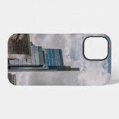 GRIJS BETONNEN GEBOUW ONDER BEWOLKTE LUCHT GEDUREN iPhone HOESJE (Achterkant horizontaal)