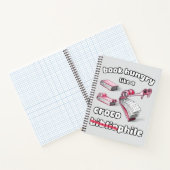 Grijs boek hongerig als een krokodillenschets (Binnen)