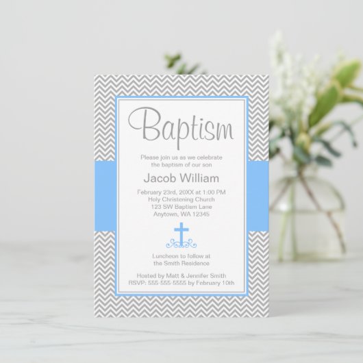 Grijs Chevron Blauw Kruis Jongen Doop Doop Kaart (Staand voorkant)