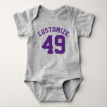 Grijs & Donker Paarse Baby | Sporttrui ontwerp Romper<br><div class="desc">Grijs & Donker Paarse Baby | Sport Jersey Design · Baby Football Bodysuit</div>