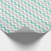 Grijs en Aqua Zigzag Chevron Stripes Cadeaupapier (Hoek)