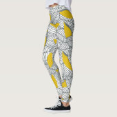 Grijs en geel bladpatroon. leggings (Links)
