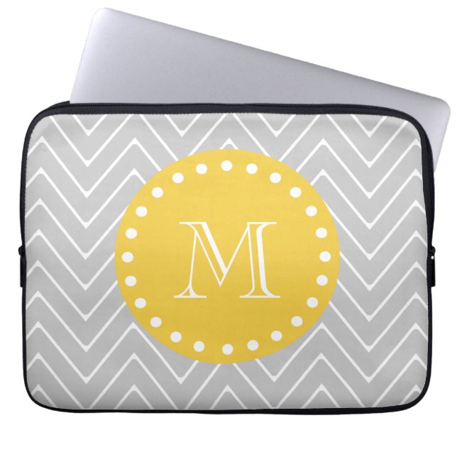 Grijs en Geel modern Chevron Aangepast monogram Laptop Sleeve (Voorkant)