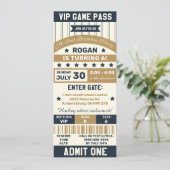 Grijs- en goudsport Gedekte Ticket Birthday Party Kaart (Staand voorkant)