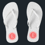 Grijs en koraal Grieks sleutelmonogram Teenslippers<br><div class="desc">Aangepast gedrukte flip flop sandalen met een stijlvol,  modern Grieks sleutelpatroon en uw aangepast monogram of andere tekst in een cirkelvormige lijst. Klik aanpassen het om tekstdoopvonten en kleuren te veranderen of uw eigen afbeeldingen toe te voegen om unieke één van een soortontwerp te creëer!</div>