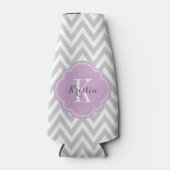 Grijs en Paars Chevron Monogram Flesjeskoeler (Voorkant)