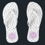 Grijs en Paars Trellis Monogram Teenslippers<br><div class="desc">Aangepast afgedrukte flip flop sandalen met een stijlvol,  modern patroon en uw aangepaste monogram of andere tekst in een cirkelvormig lijst. Klik aanpassen het om tekstdoopvonten en kleuren te veranderen of uw eigen afbeeldingen toe te voegen om unieke één van een soortontwerp te creëer!</div>