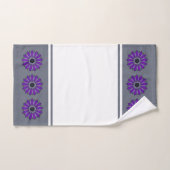 Grijs en paarse abstracte bloem bad handdoek (Handdoek)